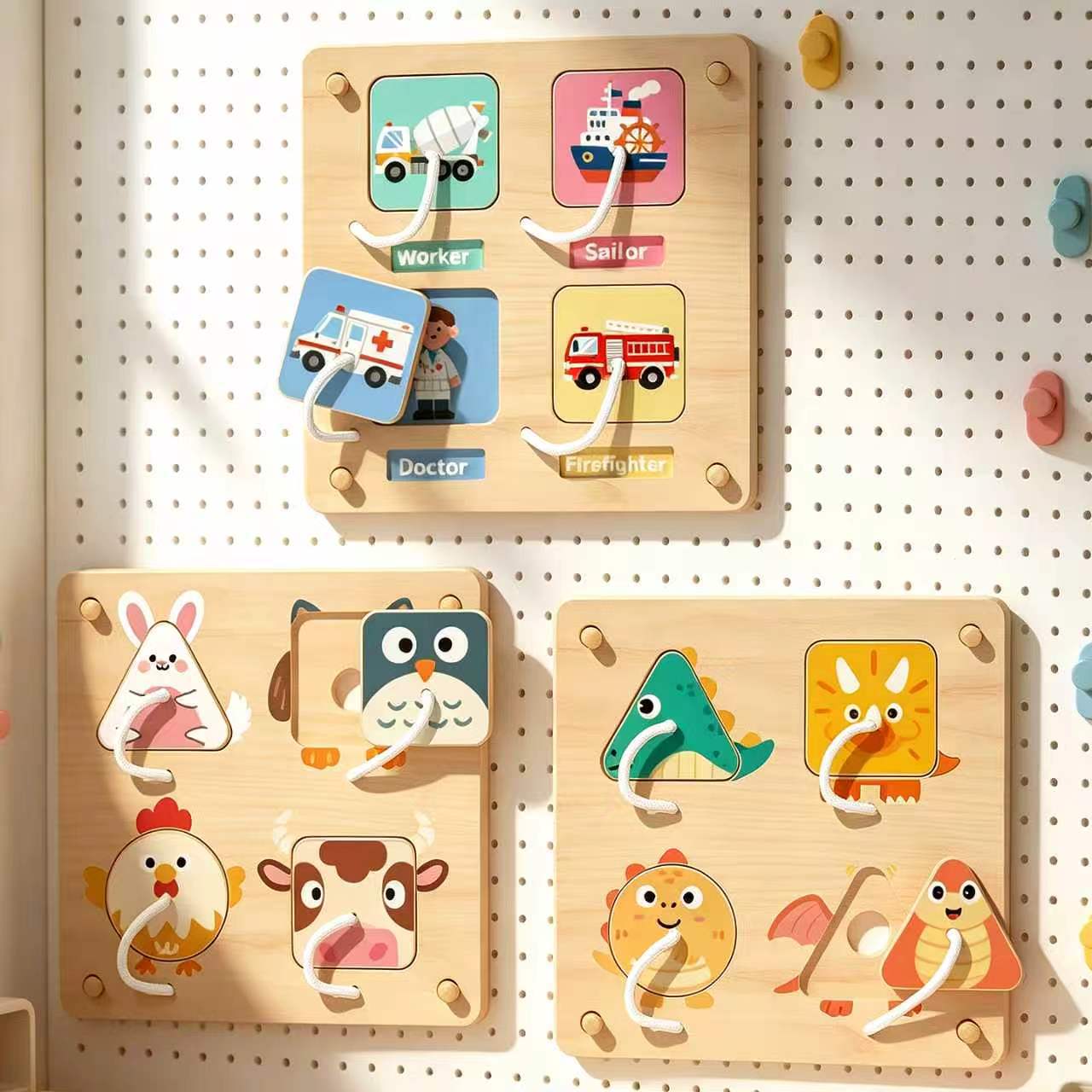 Montessori Wooden Busy Board Toddler - لوحة أنشطة خشبية مونتيسوري مع ملحقات