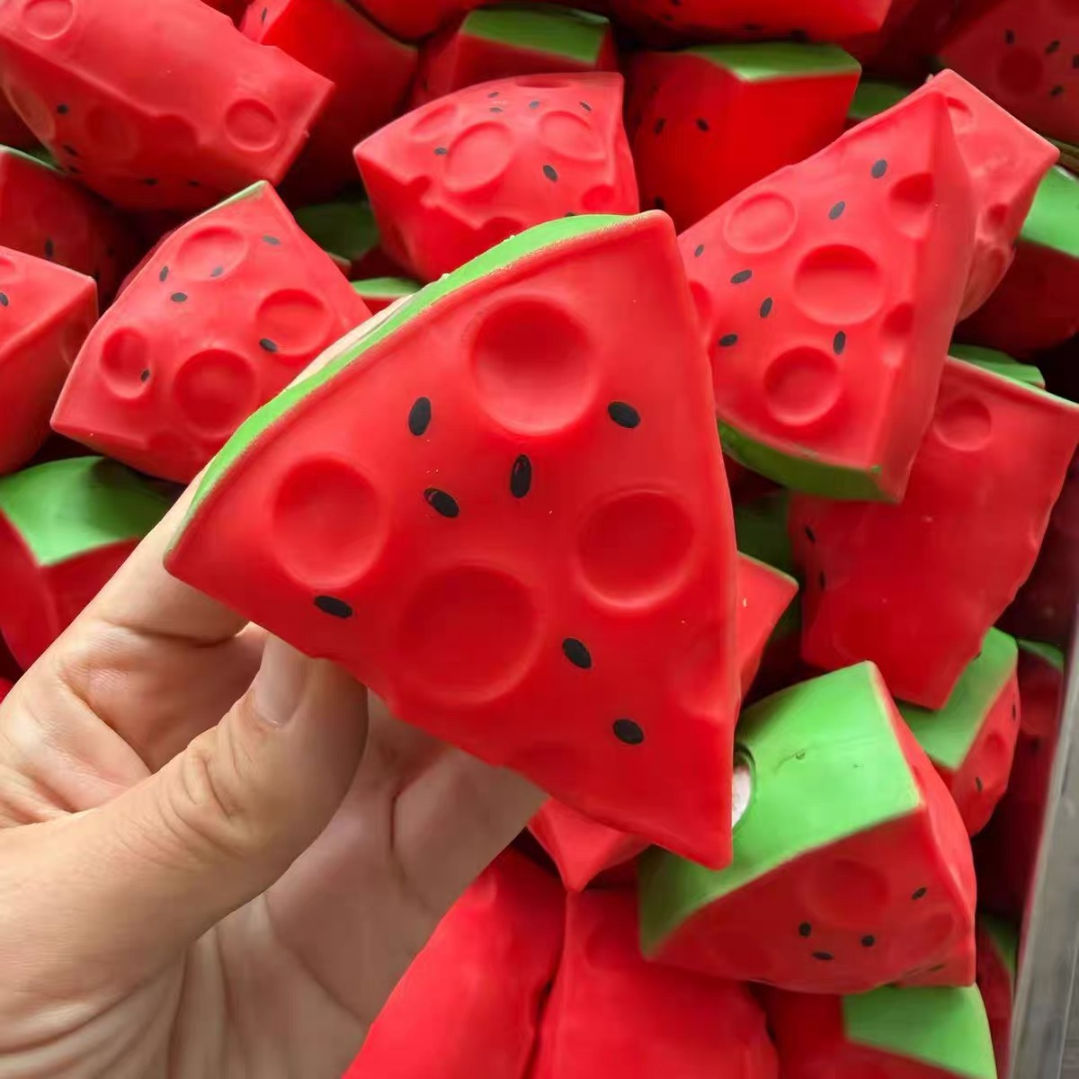 كرة ضغط على شكل بطيخة، لعبة ضغ - مراجعة Building Blocks وسعره