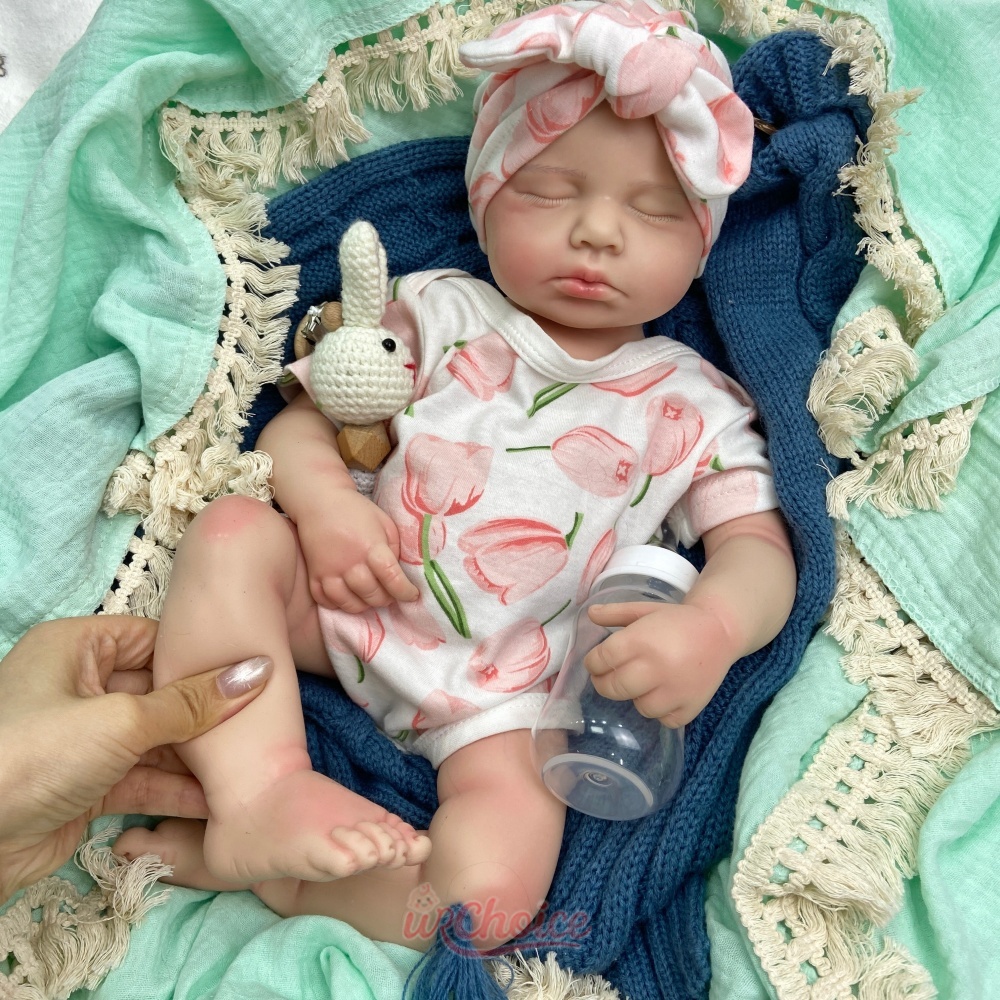 دمية سيليكون واقعية مصنوعة يدو - مراجعة Reborn Baby Doll Silicone Realistic وسعره