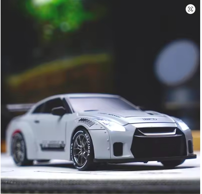 سيارة درفت RC صغيرة بمقياس 1/2 - مراجعة Rc Drift Car 1 24 Scale 4Wd وسعره