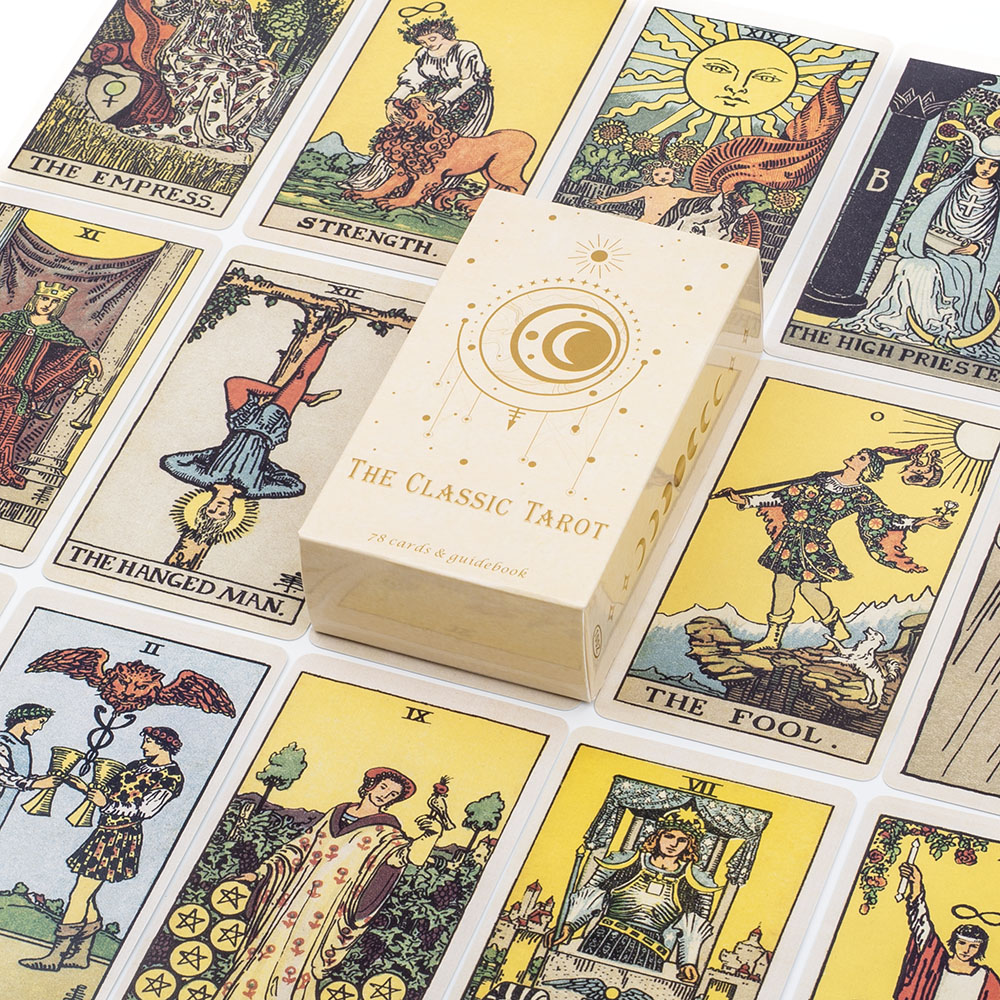 لعبة ألواح التاروت الكلاسيكية  - مراجعة Tarot Cards Deck With Guidebook وسعره