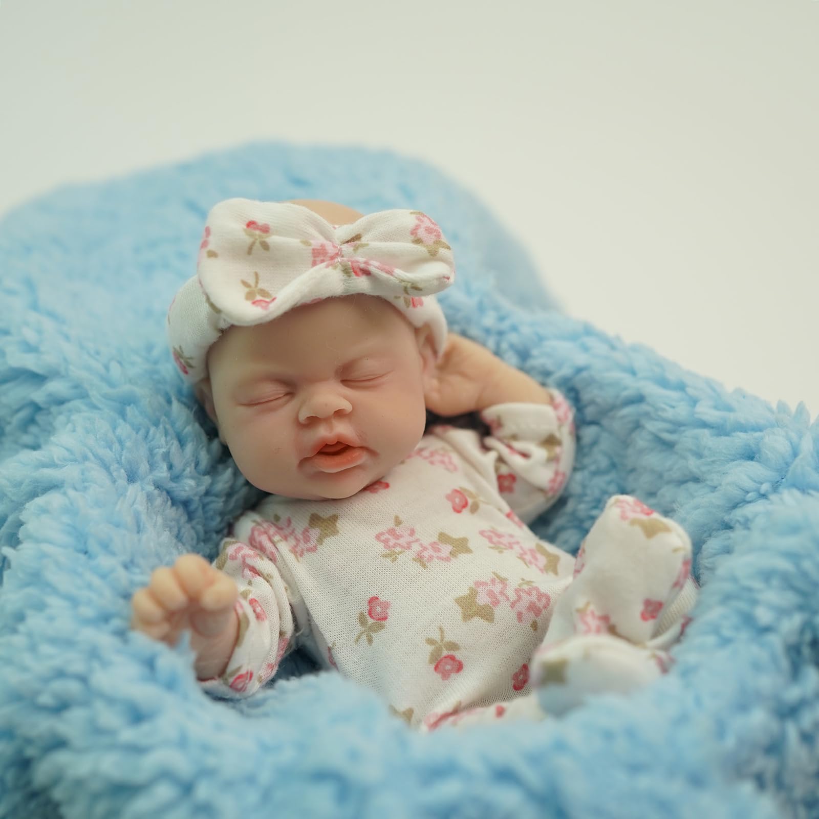 دمى أطفال Blrags Reborn مقاس 7 - مراجعة Reborn Baby Doll Silicone Realistic وسعره